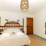 Country house La Bretona Muelas del Pan