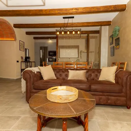 Kır Evi La Bretona
