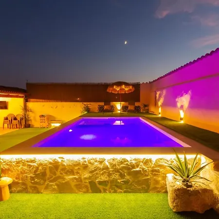 Летний дом La Bretona