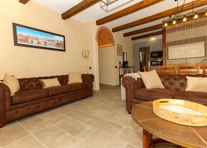 La Bretona منزل ريفي *