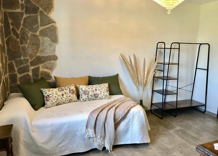 منزل ريفي La Bretona Muelas del Pan